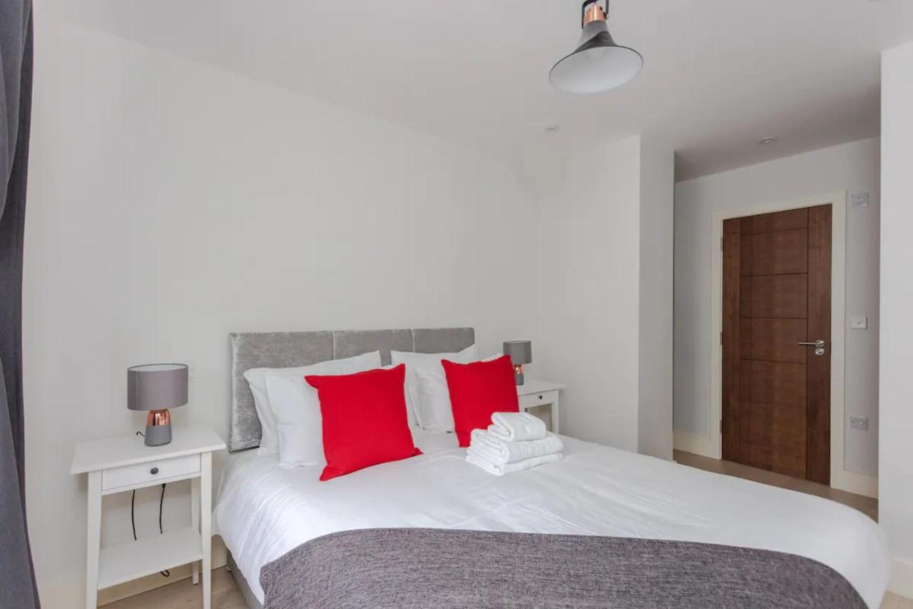Spacious And Modern Apartment In Pimlico Londres Exterior foto