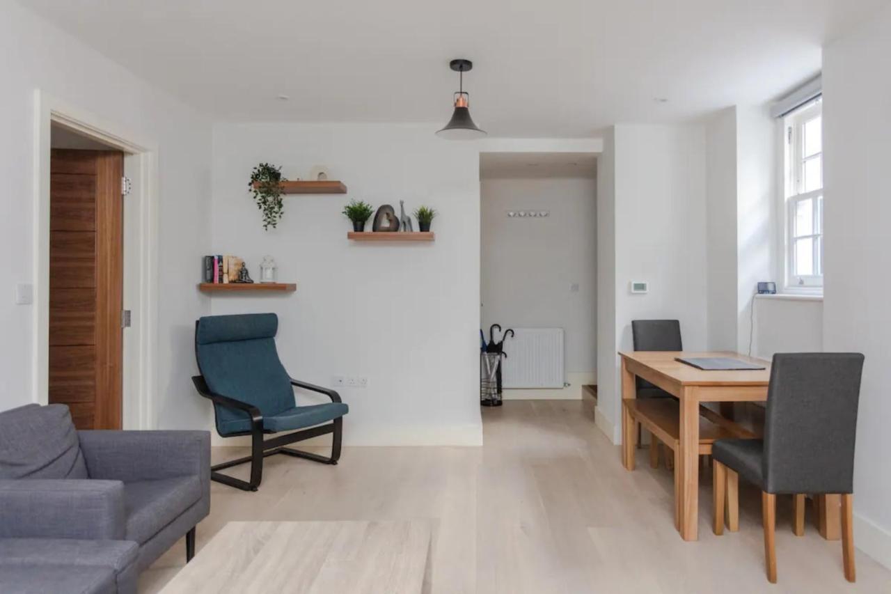 Spacious And Modern Apartment In Pimlico Londres Exterior foto